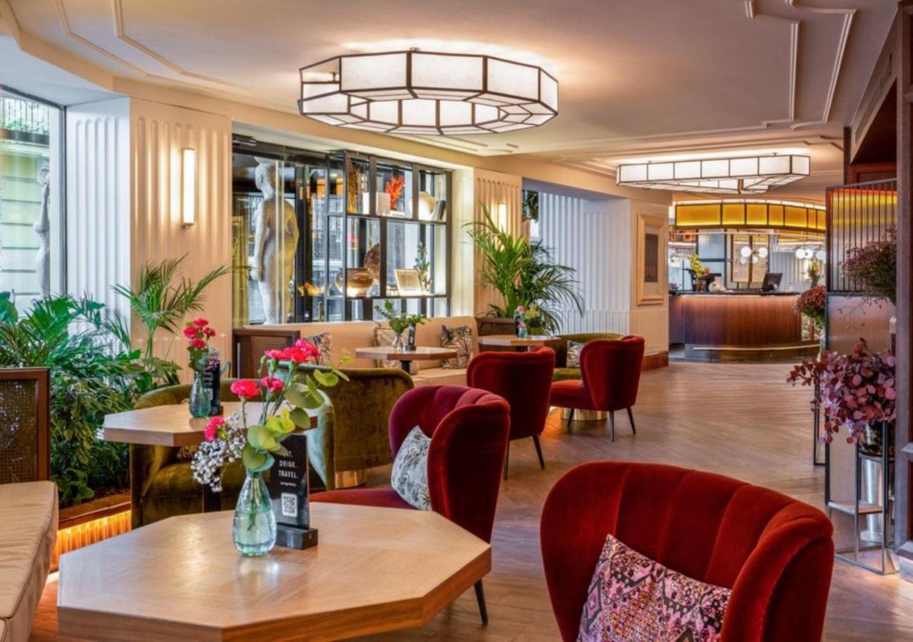 아이레 호텔 아스토리아 팰리스 발렌시아 외부 사진 The hotel's lobby