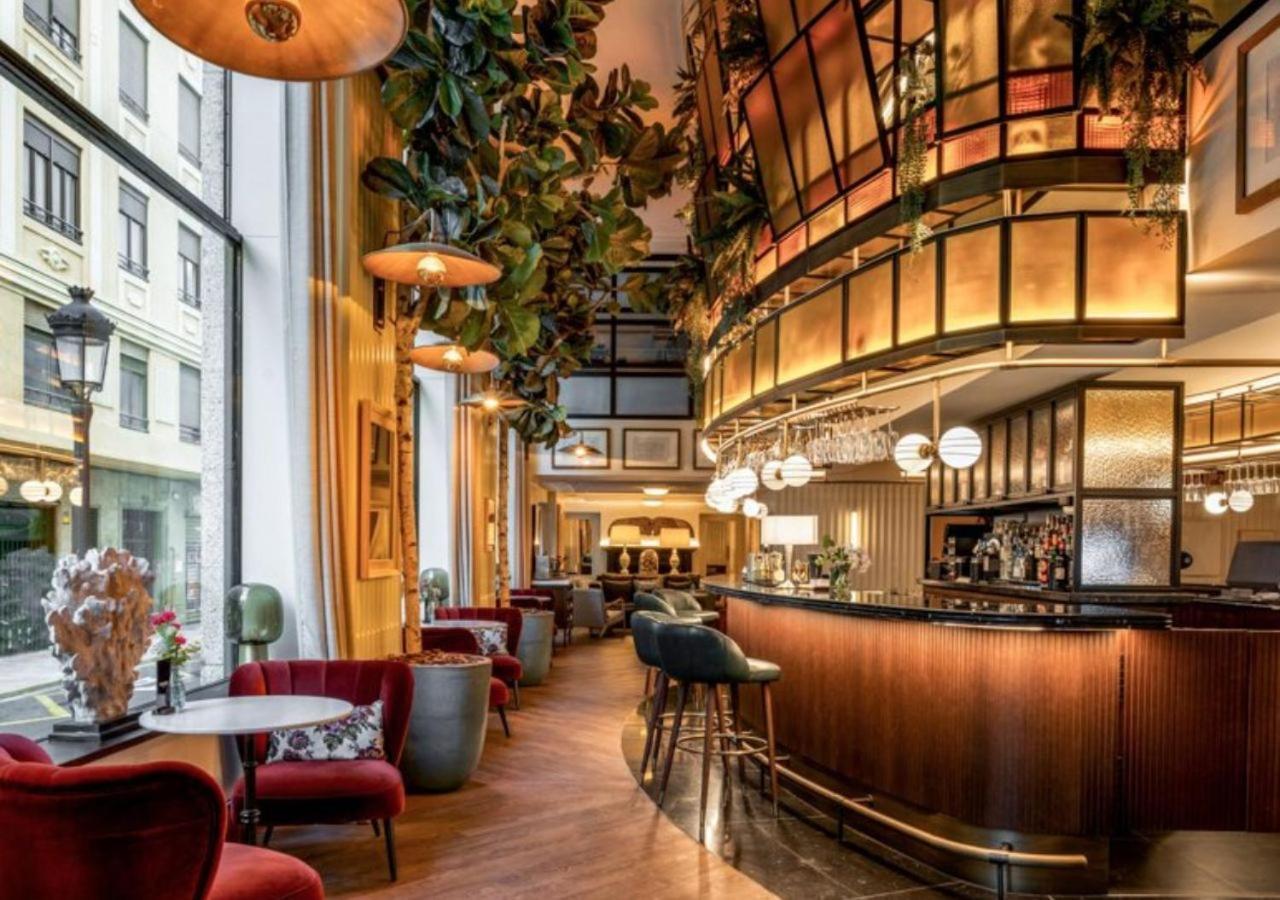 아이레 호텔 아스토리아 팰리스 발렌시아 외부 사진 The Bar at The Ivy Temple Row