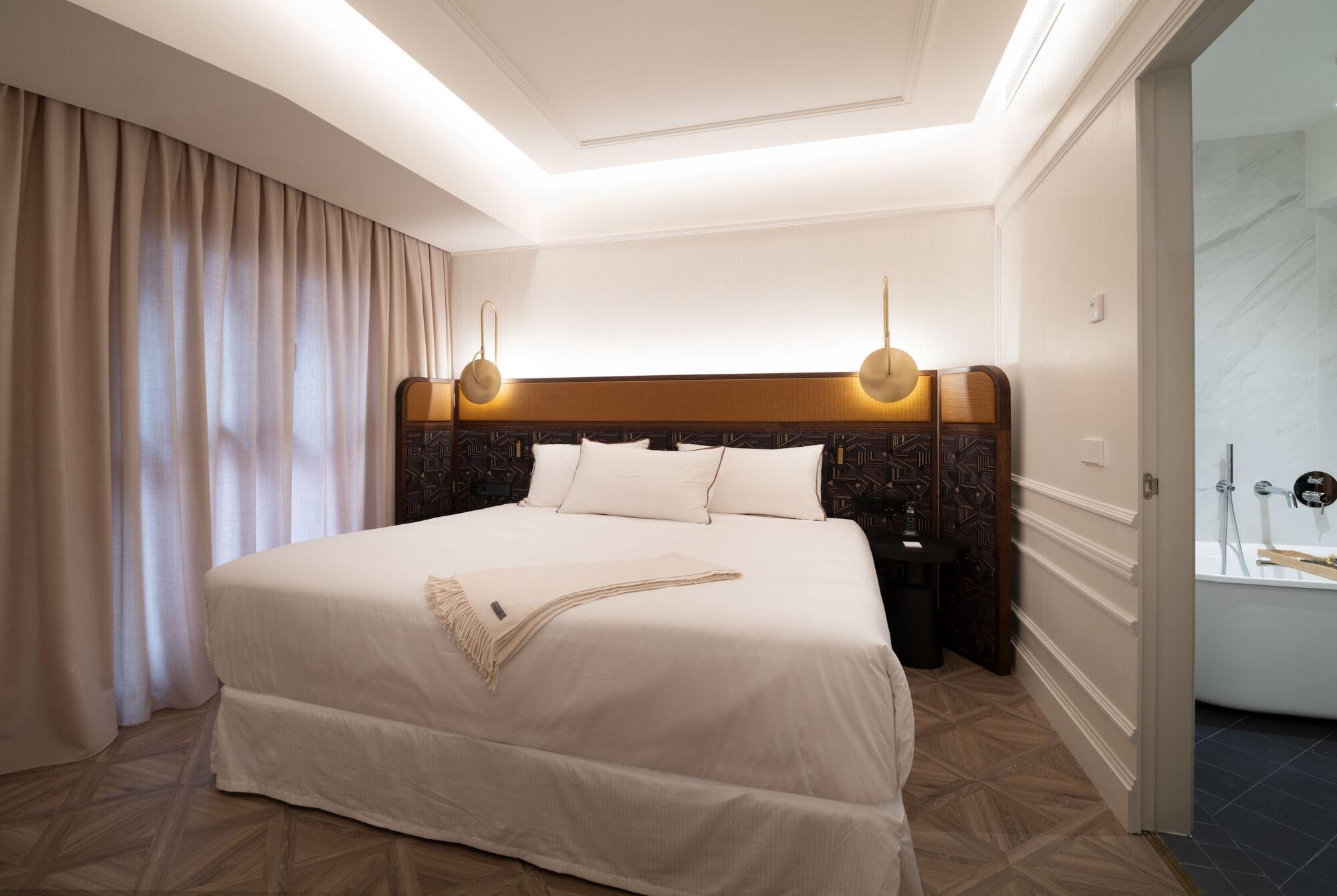 아이레 호텔 아스토리아 팰리스 발렌시아 외부 사진 A bedroom at the hotel